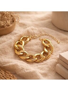 Chunky Gold Tone Chain Bracelet • Statement Link Bracelet